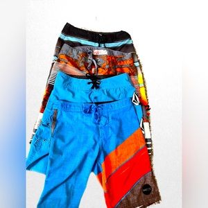 Billabong O’Neil Volcom MilRos board shorts Size 24/25